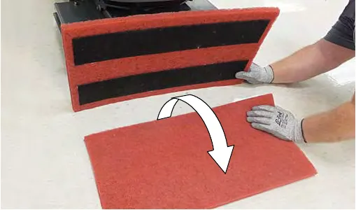 Turning over the working pad of the orbital scrub head