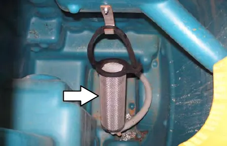 ES filter at the bottom of the recovery tank, with an arrow to the filter