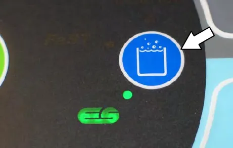 Scrub mode button with its light and the ES logo lit, with an arrow to the button