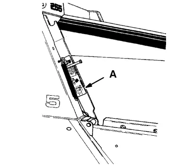 Disengaged hopper support bar, low dump model, in its storage position (A)