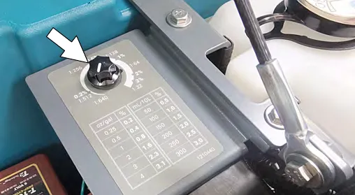 Detergent mixing ratio knob