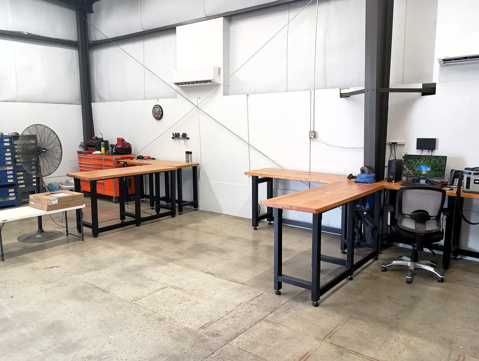 SES service and rental workbench area